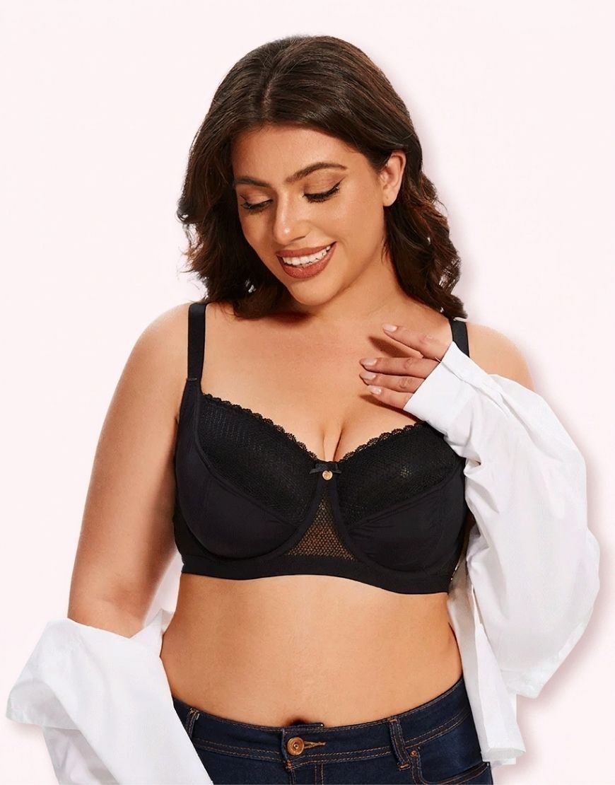 Curvy Lace padded Wired Bra
