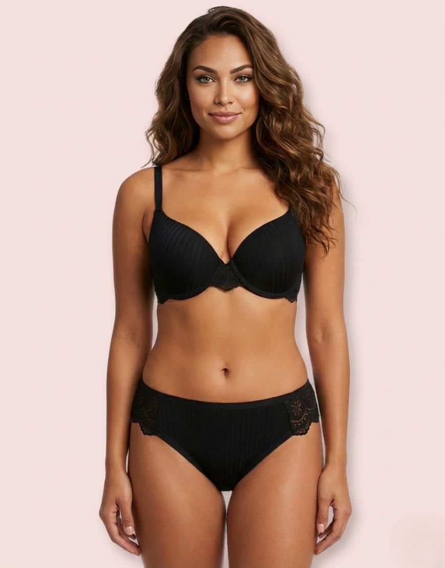 Black padded wired lingerie set with floral lace by LoftyComfort